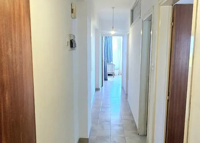 Retro Art&mirrors Molos Appartamento *